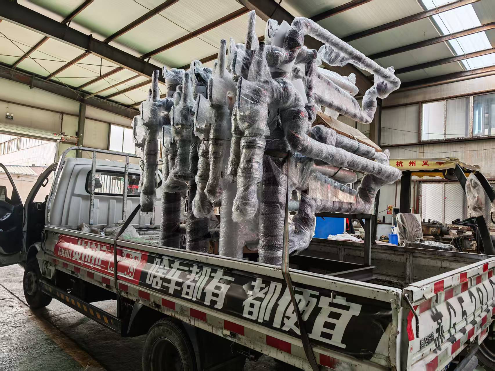 ���պϷʿ͑���ُ(g��u)��һ��Һ���Q�����b܇(ch��)�l(f��)��ʹ�ìF(xi��n)��(ch��ng)